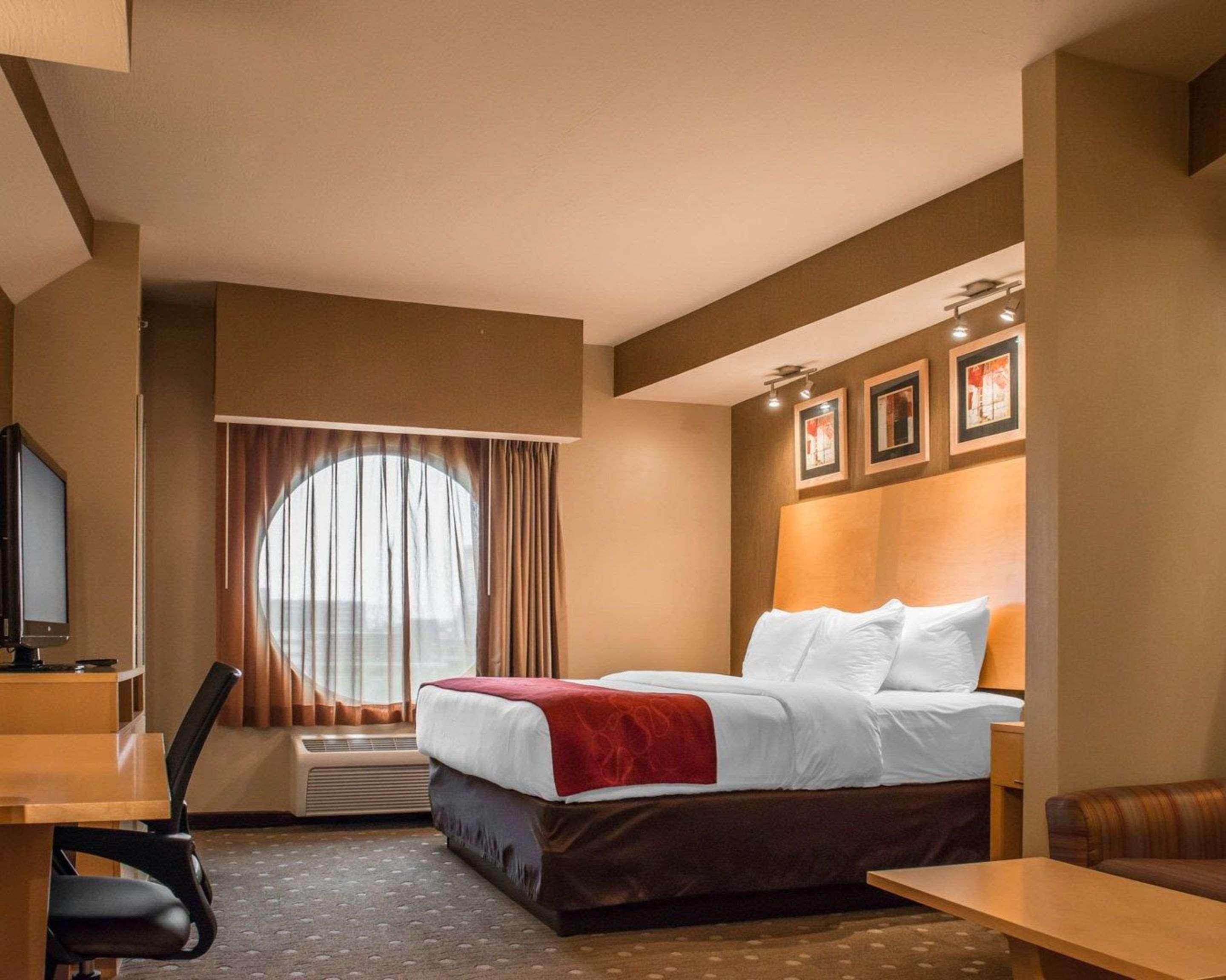 Comfort Suites Monroeville Exterior foto